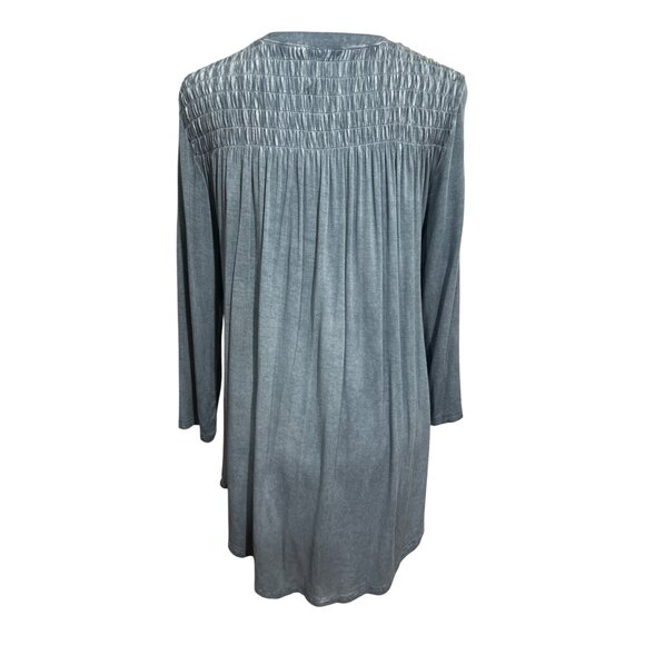Cable & Gauge Womens Blue Smocked Back Tunic Top M Casual Comfy Everyday - Picture 3 of 7